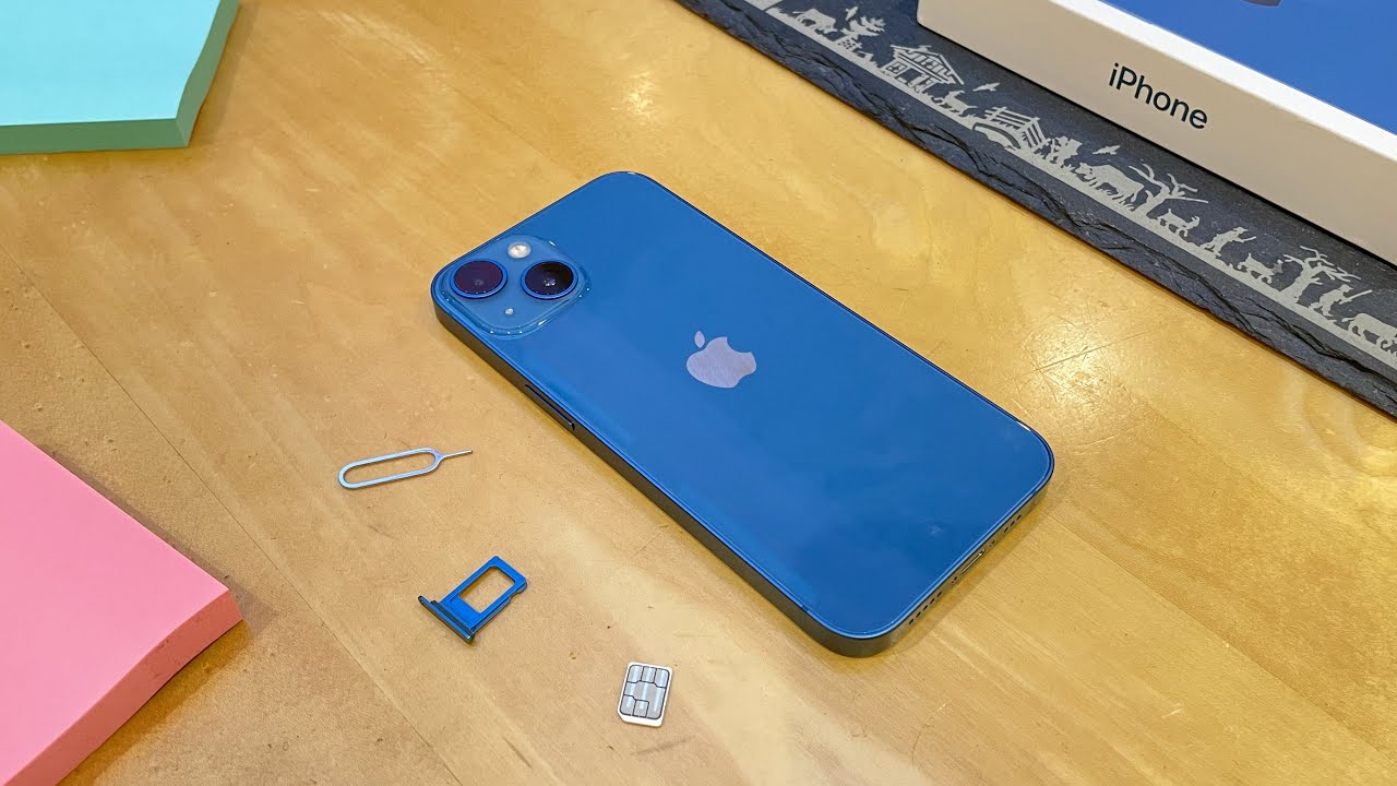 how to put a sim card in iphone 13